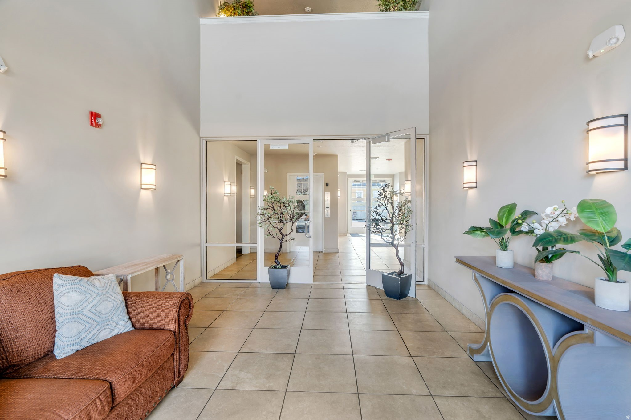 DAYBREAK - Residential