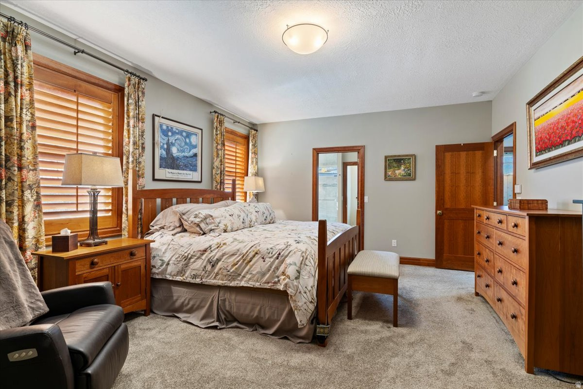 TRAPPER'S POINTE - Residential