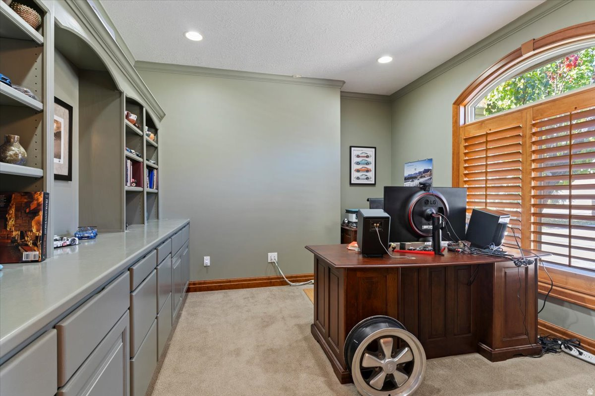 TRAPPER'S POINTE - Residential