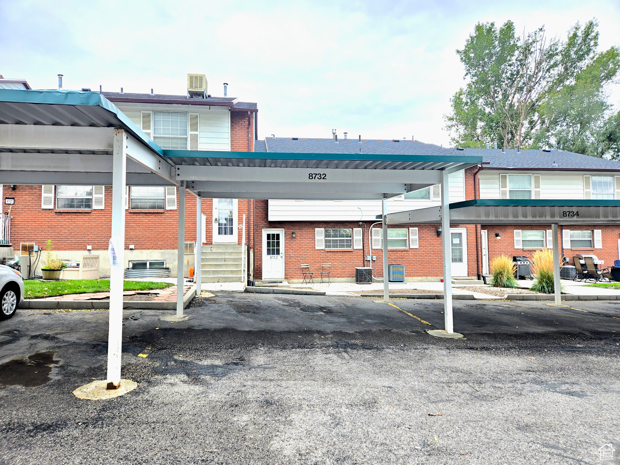 HERITAGE COVE - Residential