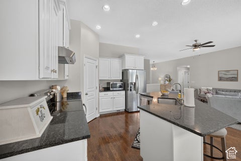 Tiny photo for 1467 W 2850 S, Syracuse, UT 84075 (MLS # 2190105)