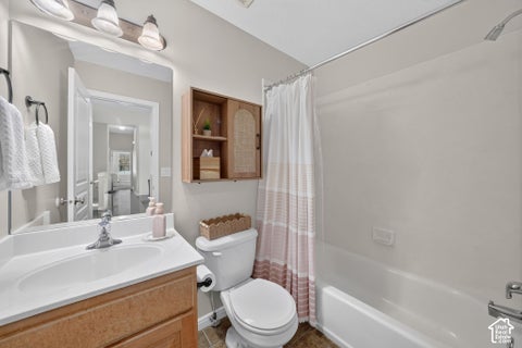 Tiny photo for 1467 W 2850 S, Syracuse, UT 84075 (MLS # 2190105)
