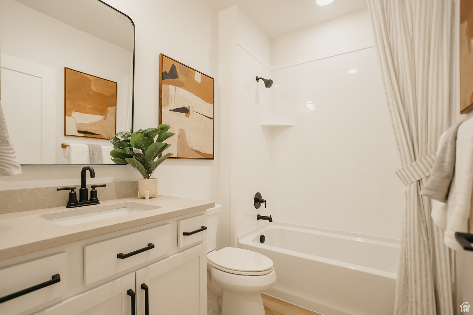 WILLOW ESTATES - Residential