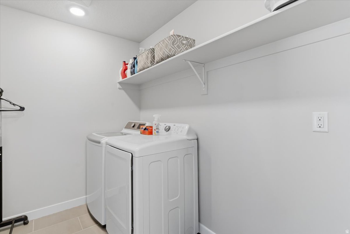 ASPIRE POINTE - Residential