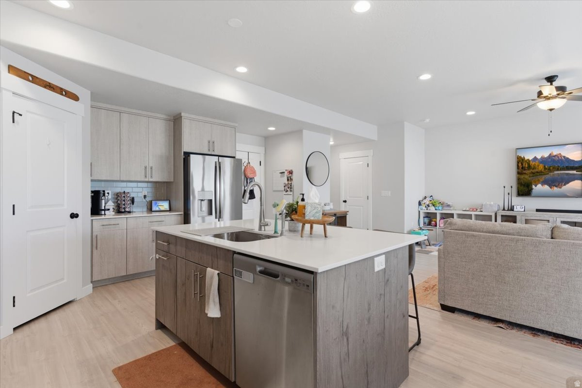 ASPIRE POINTE - Residential