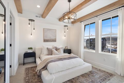 Townhouse For Sale - 6968 W Hidden Hills Way #323<br/> West Jordan, UT 84081