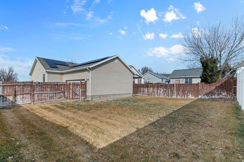 Tiny photo for 401 W ELECTION RD S, Draper, UT 84020 (MLS # 2138925)