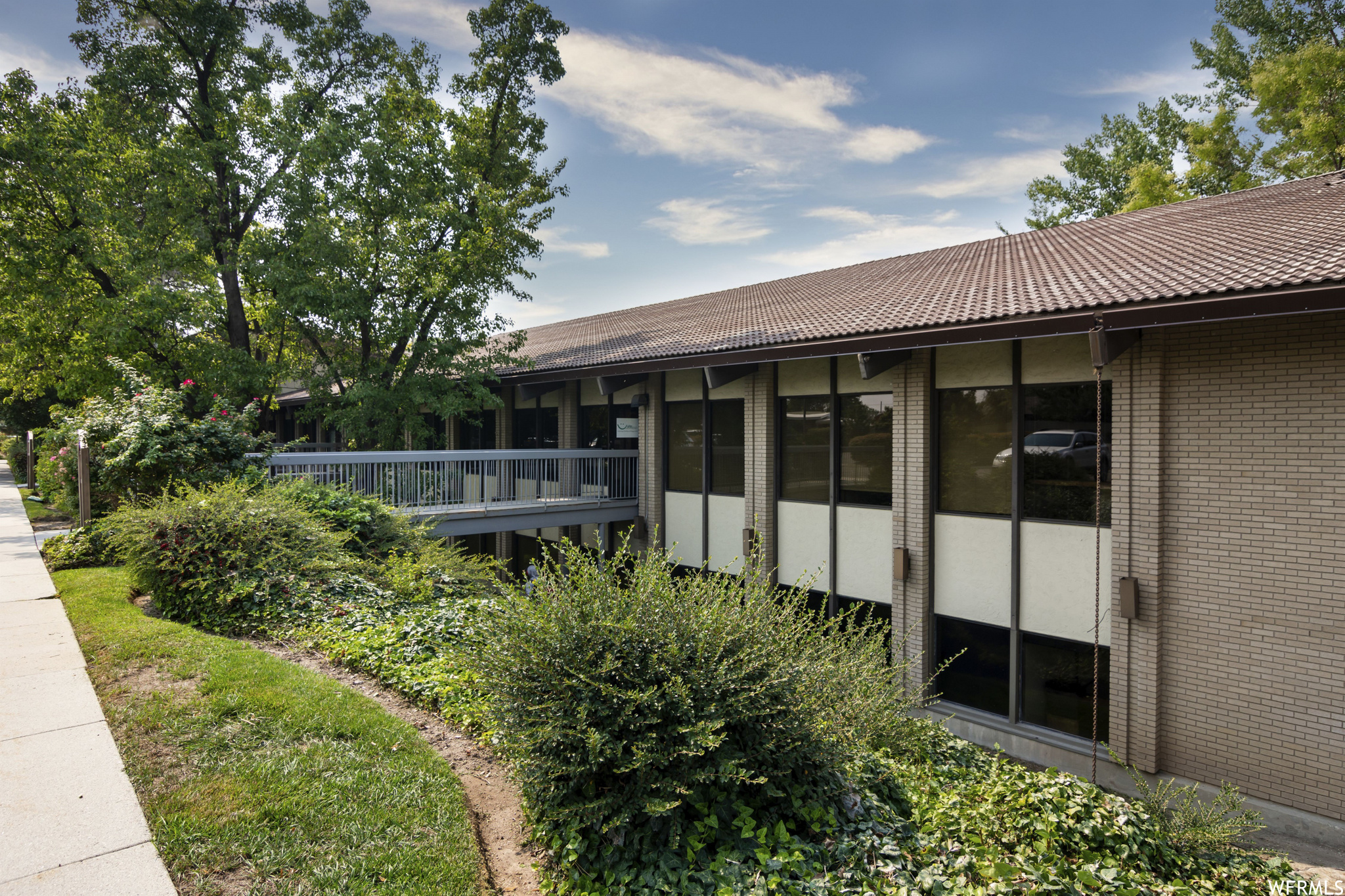 SPRING TERRACE CONDO - Commercial Sale