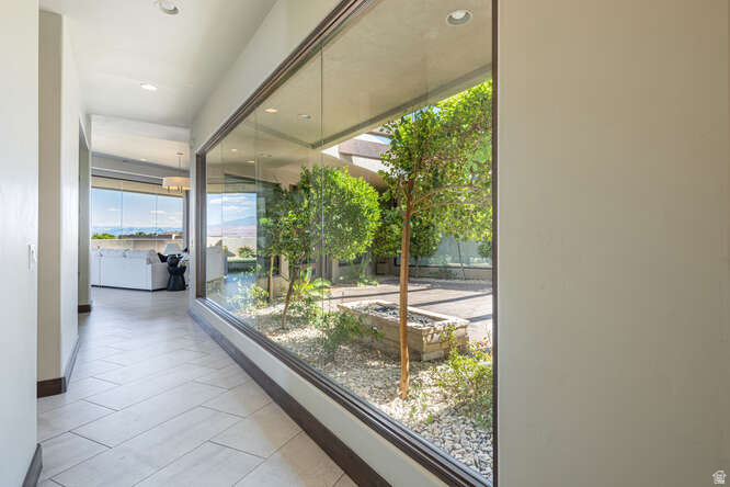 STONE CLIFF PH 10 - Residential