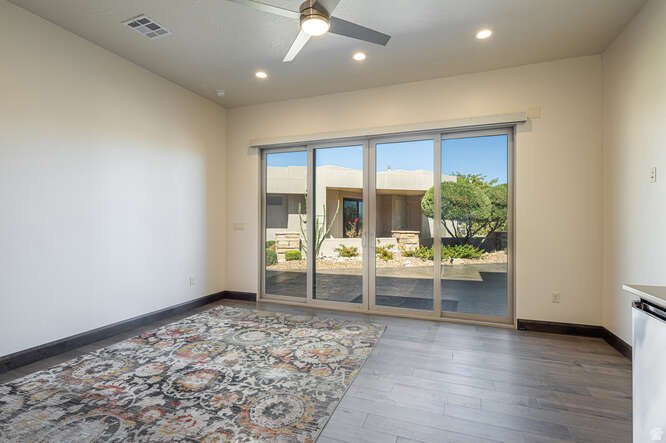 STONE CLIFF PH 10 - Residential