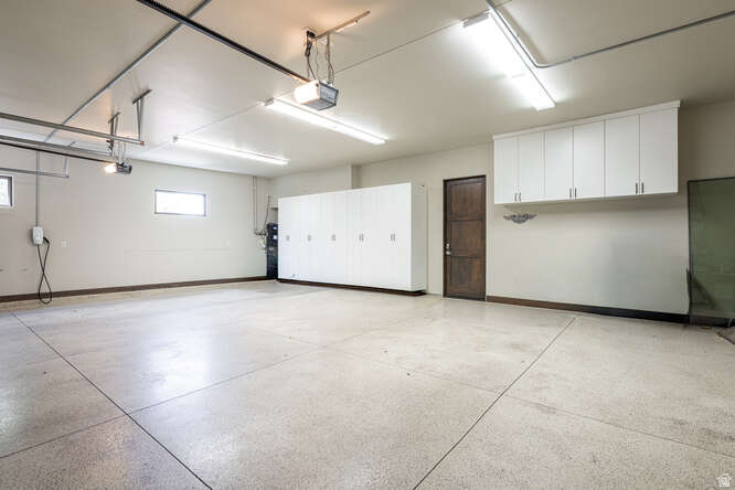 STONE CLIFF PH 10 - Residential