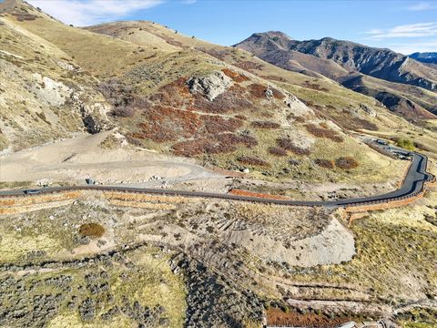 Tiny photo for 2438 S CANNON POINT DR, Salt Lake City, UT 84109 (MLS # 2130724)