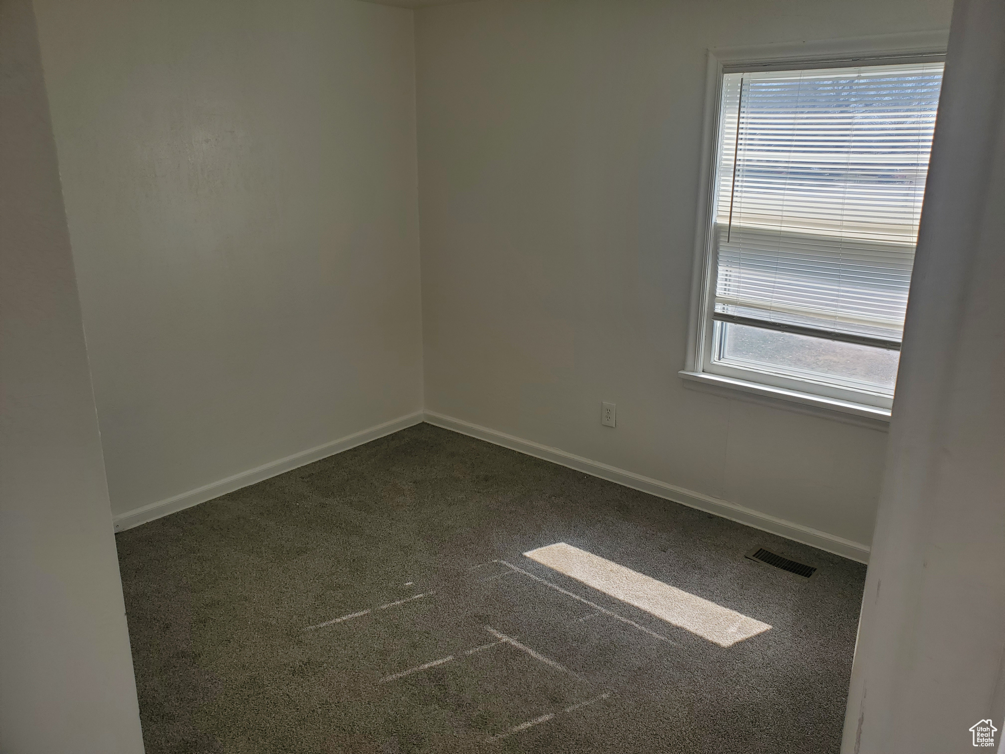 397 E 200, Kaysville, Utah image 12