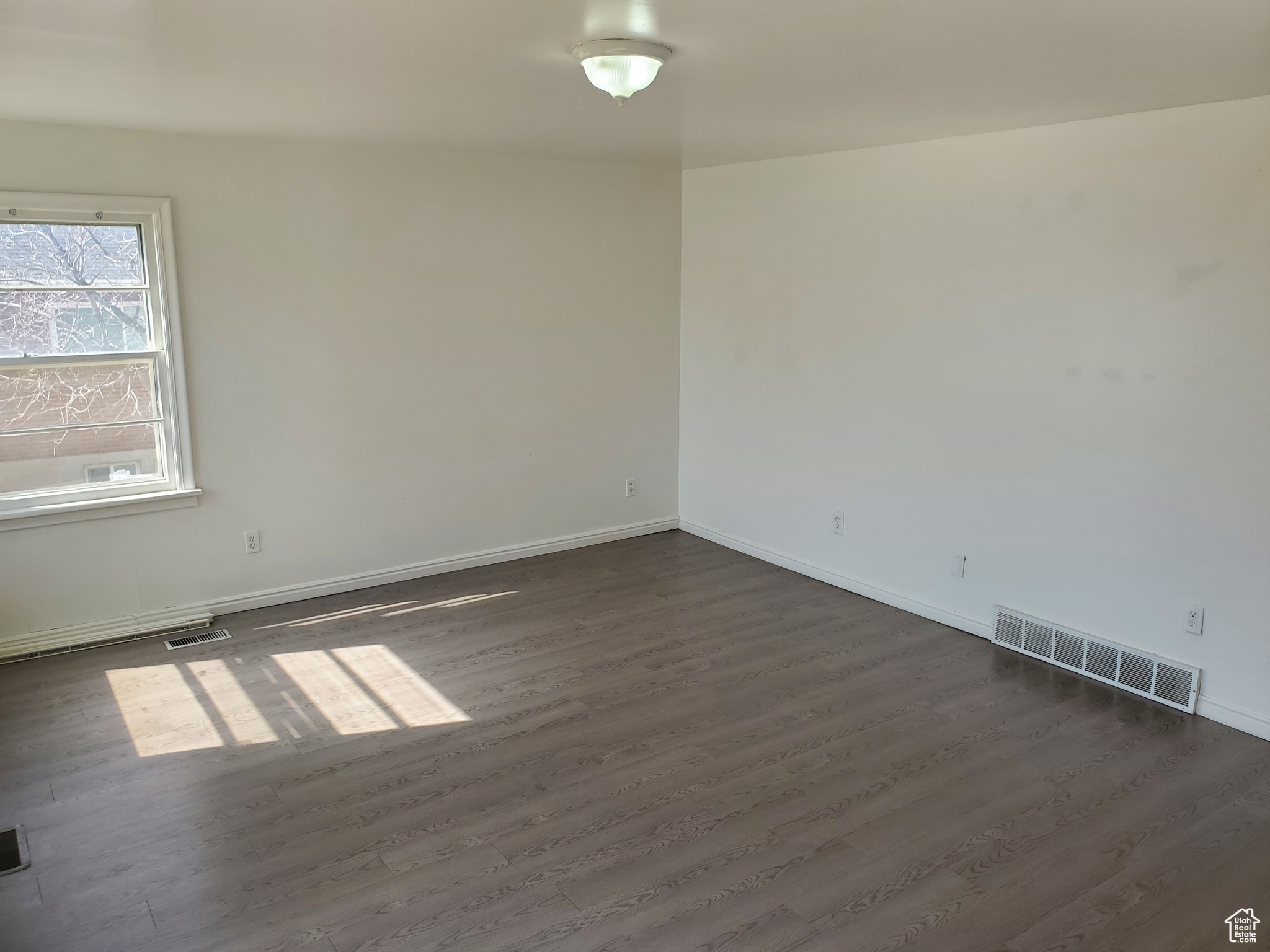 397 E 200, Kaysville, Utah image 4