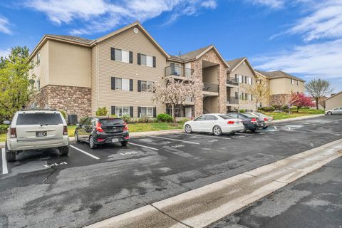 Tiny photo for 1563 W WESTBURY WAY N #E, Lehi, UT 84043 (MLS # 2147587)