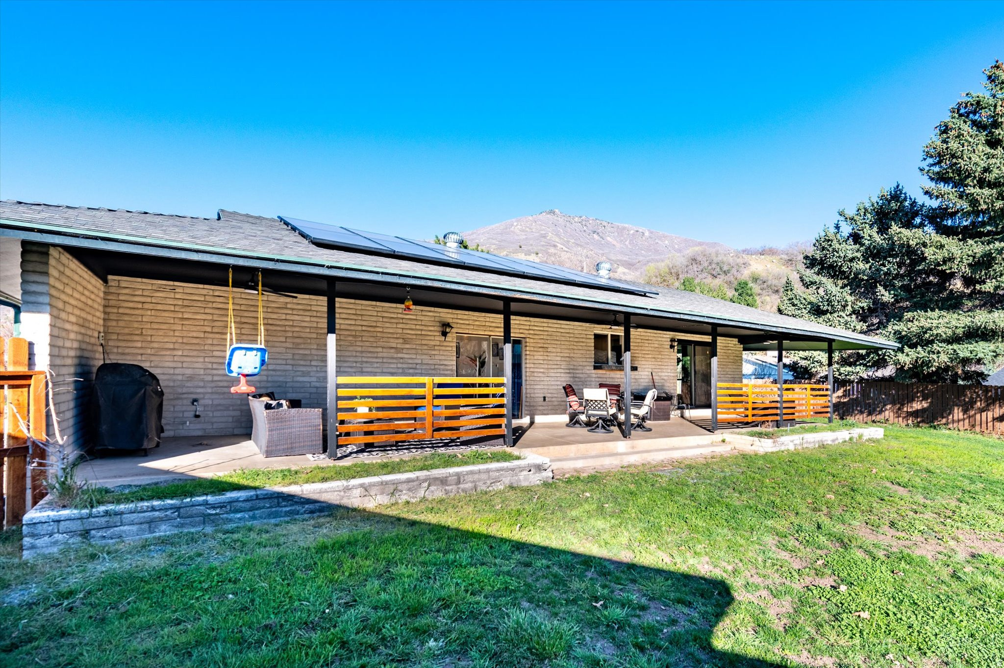 FOREST GREEN ESTATES - Residential