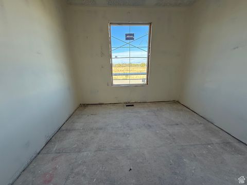 Tiny photo for 764 N 2000 E #304, Mapleton, UT 84664 (MLS # 2113081)