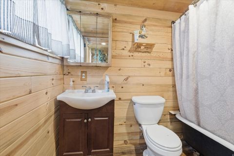 Tiny photo for 18 E 300 S, Mendon, UT 84325 (MLS # 2147249)