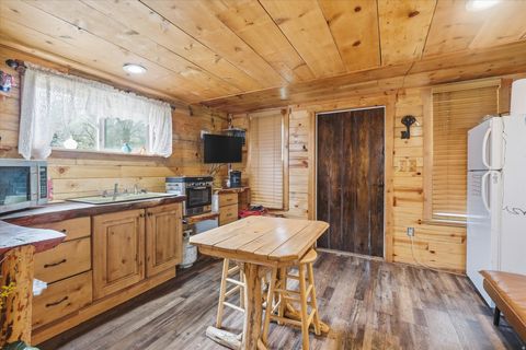 Tiny photo for 18 E 300 S, Mendon, UT 84325 (MLS # 2147249)