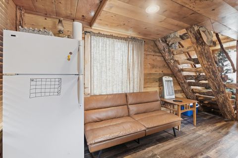 Tiny photo for 18 E 300 S, Mendon, UT 84325 (MLS # 2147249)