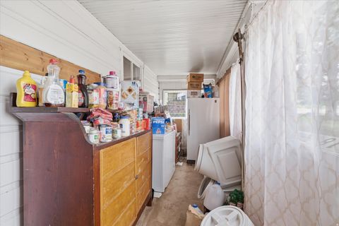Tiny photo for 18 E 300 S, Mendon, UT 84325 (MLS # 2147249)