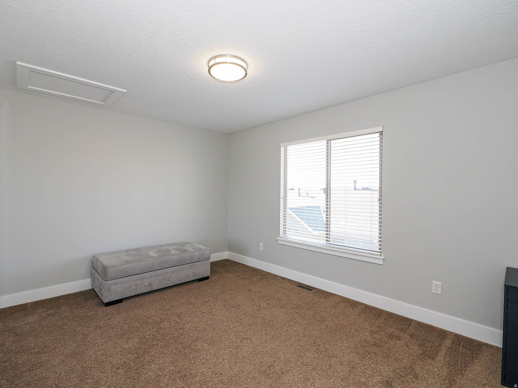 SUNSET HOLLOW AT THANKSGIVING POINT - Residential