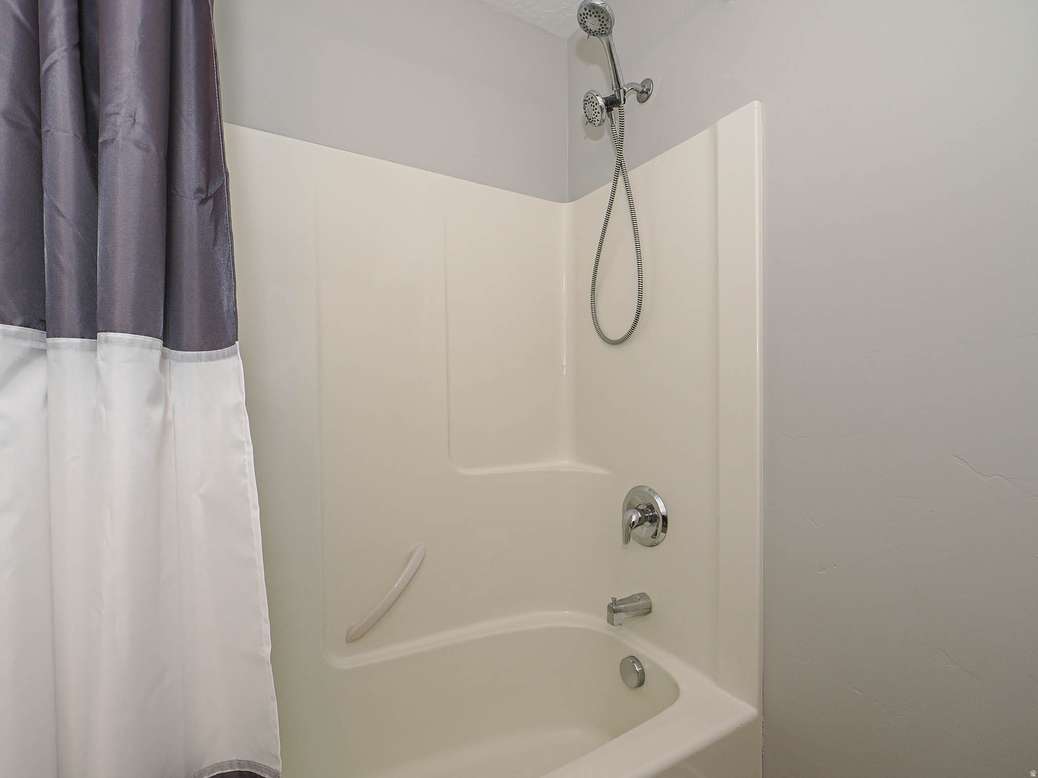 SUNSET HOLLOW AT THANKSGIVING POINT - Residential