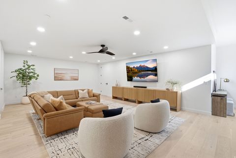 Tiny photo for 5585 E HIGHLAND VIEW CT, Eden, UT 84310 (MLS # 2148935)