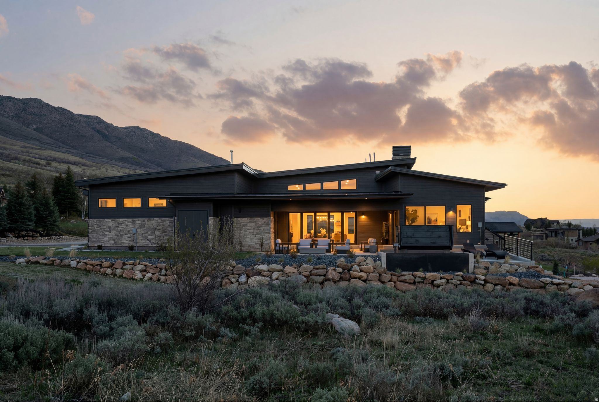 HIGHLANDS AT WOLF CREEK - Residential