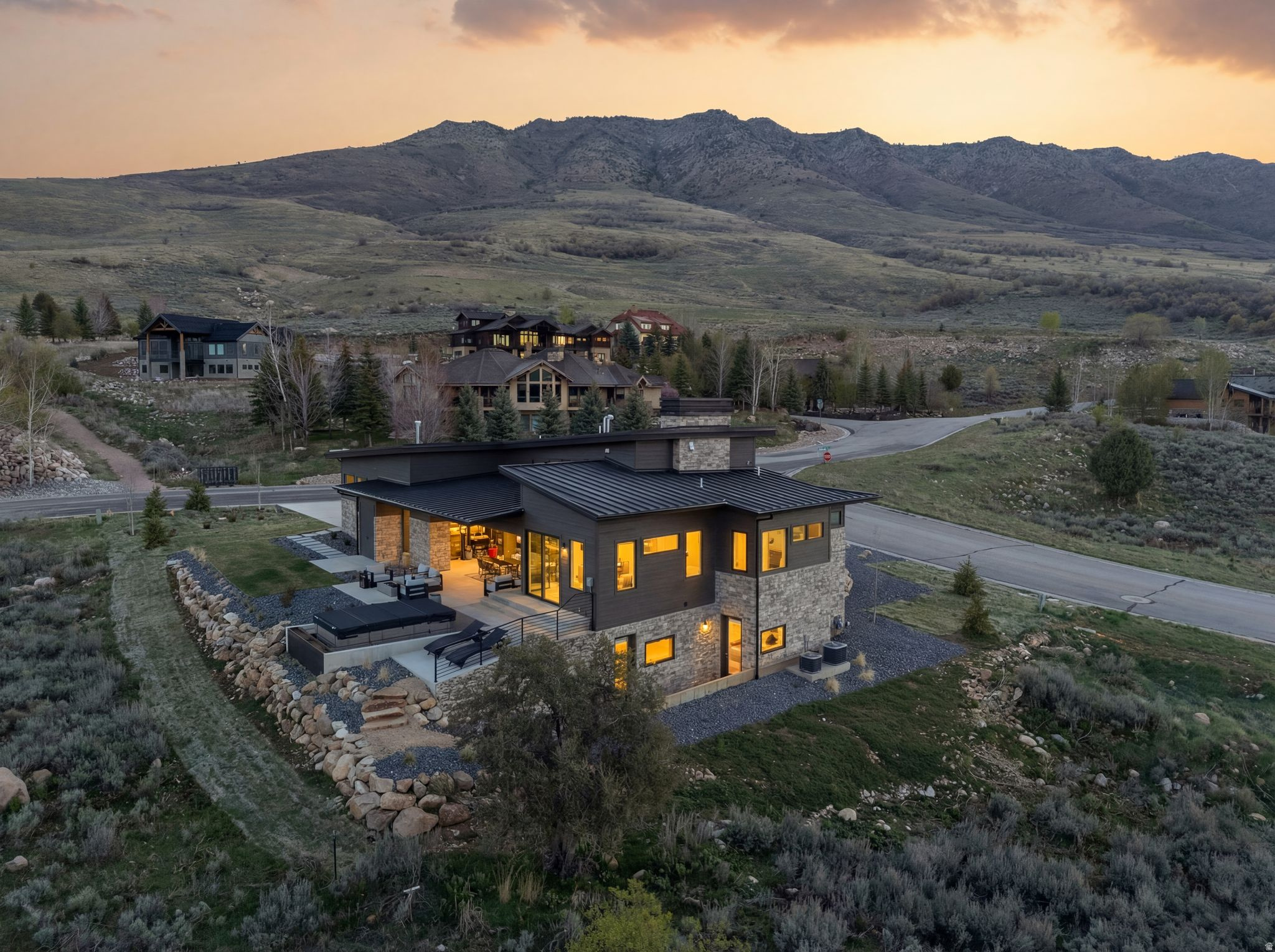 HIGHLANDS AT WOLF CREEK - Residential