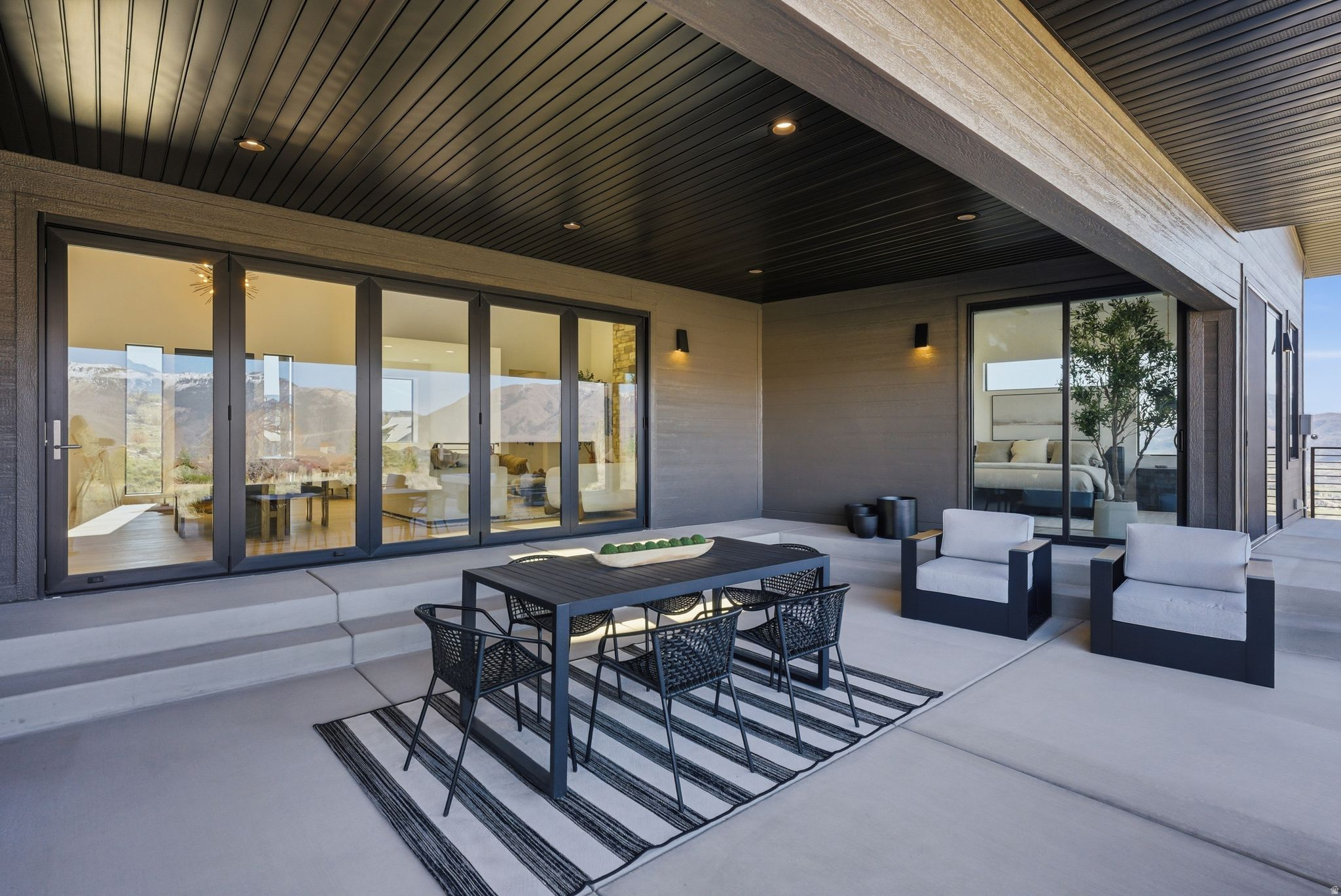 HIGHLANDS AT WOLF CREEK - Residential