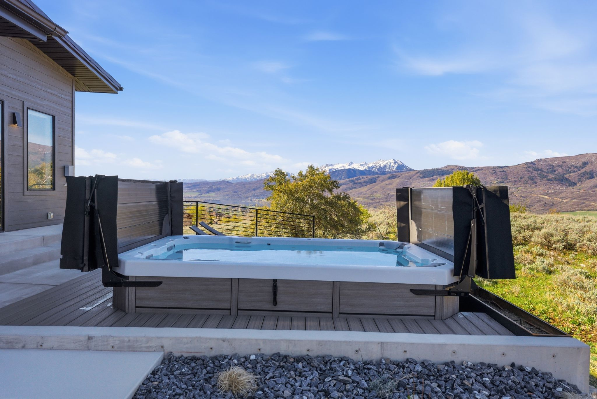 HIGHLANDS AT WOLF CREEK - Residential