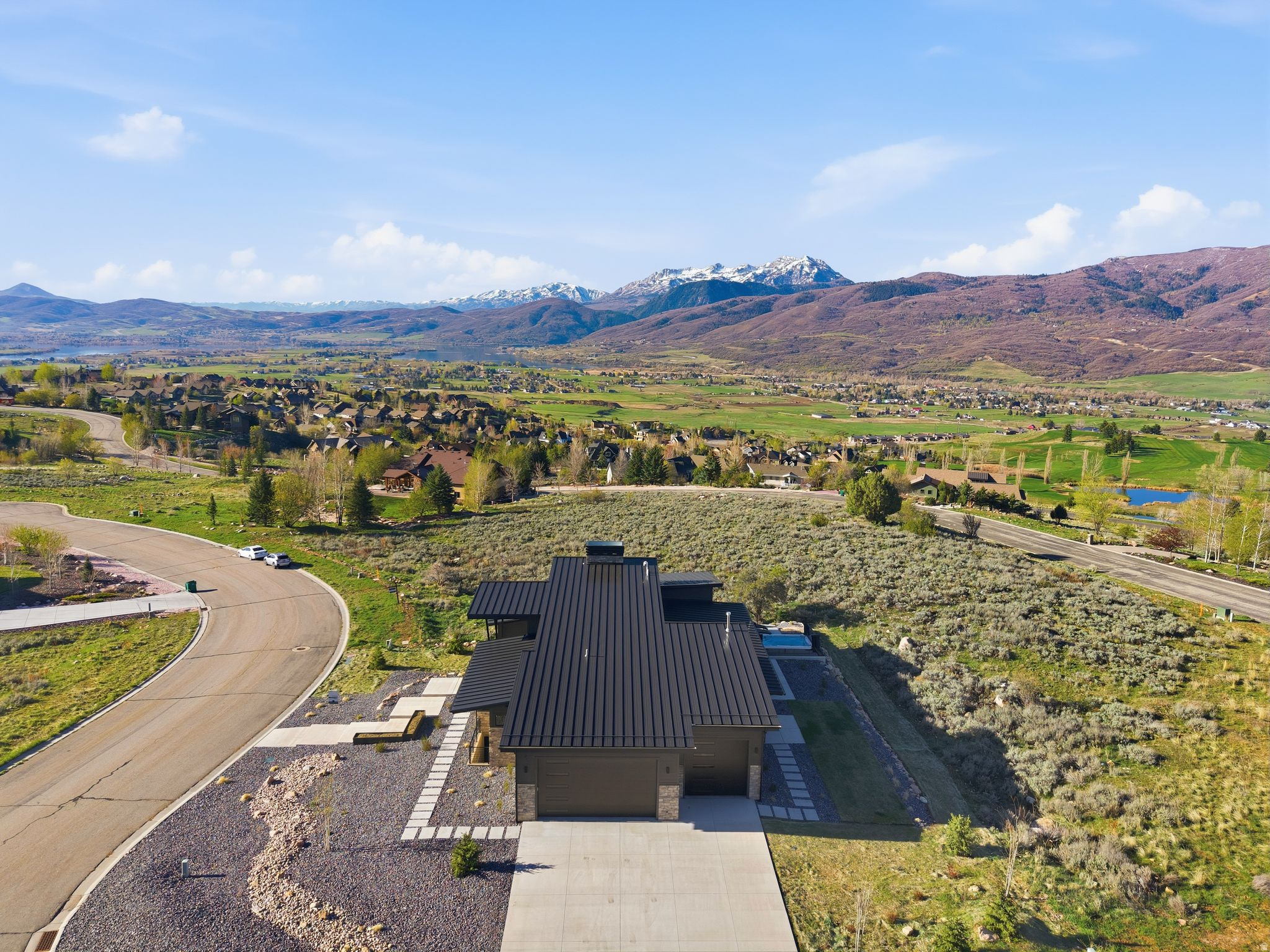 HIGHLANDS AT WOLF CREEK - Residential