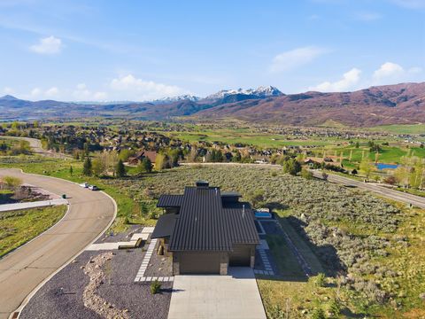 Tiny photo for 5585 E HIGHLAND VIEW CT, Eden, UT 84310 (MLS # 2148935)