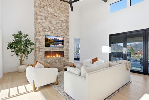 Tiny photo for 5585 E HIGHLAND VIEW CT, Eden, UT 84310 (MLS # 2148935)