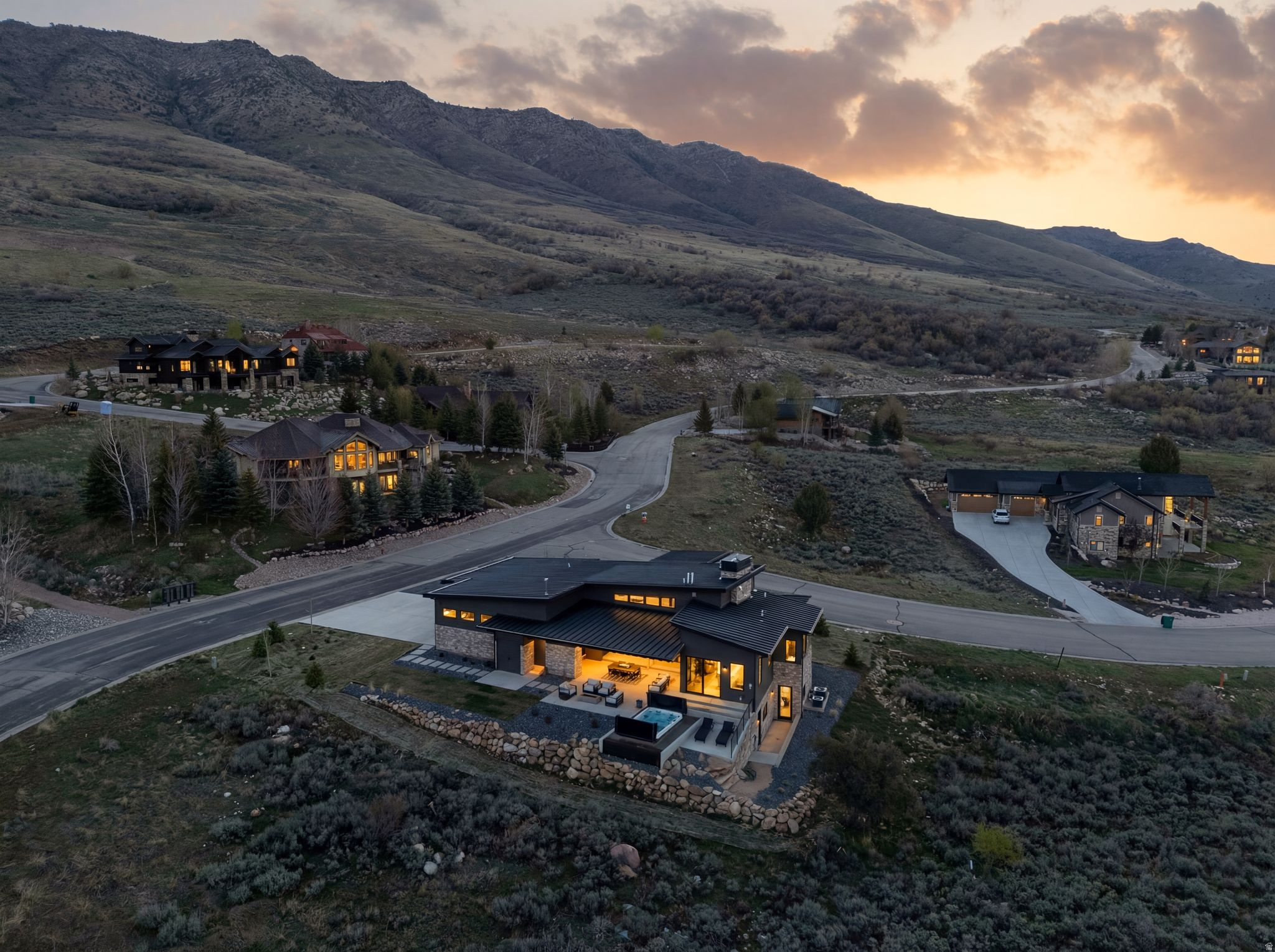 HIGHLANDS AT WOLF CREEK - Residential