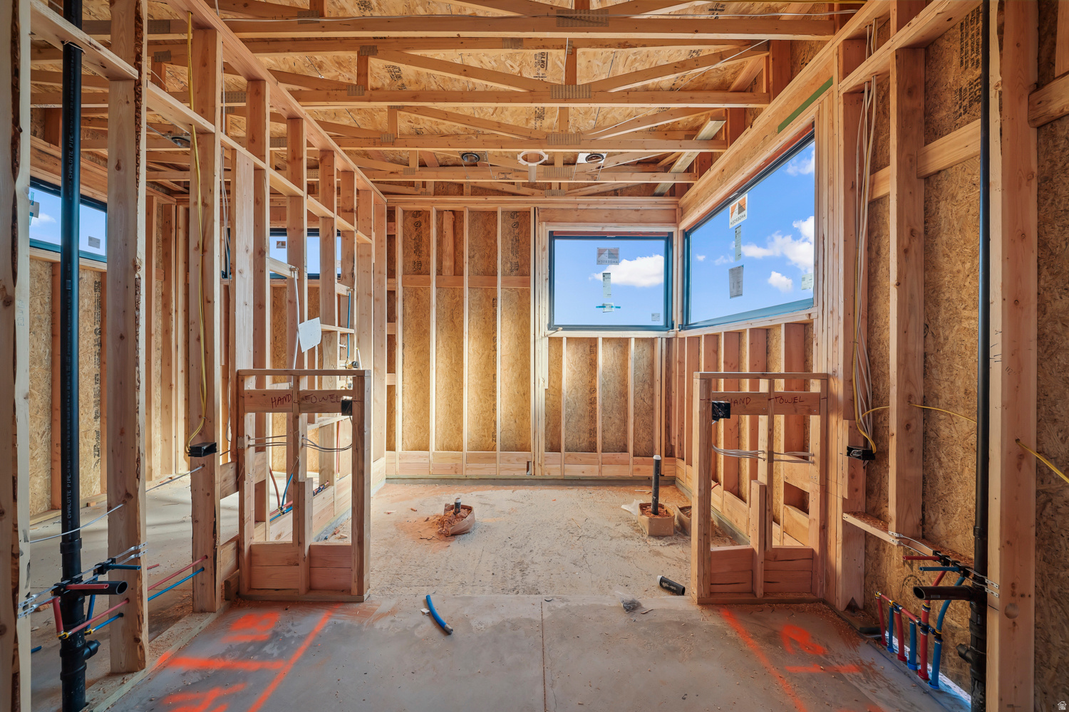 ESTATES AT SAND HOLLOW - Residential