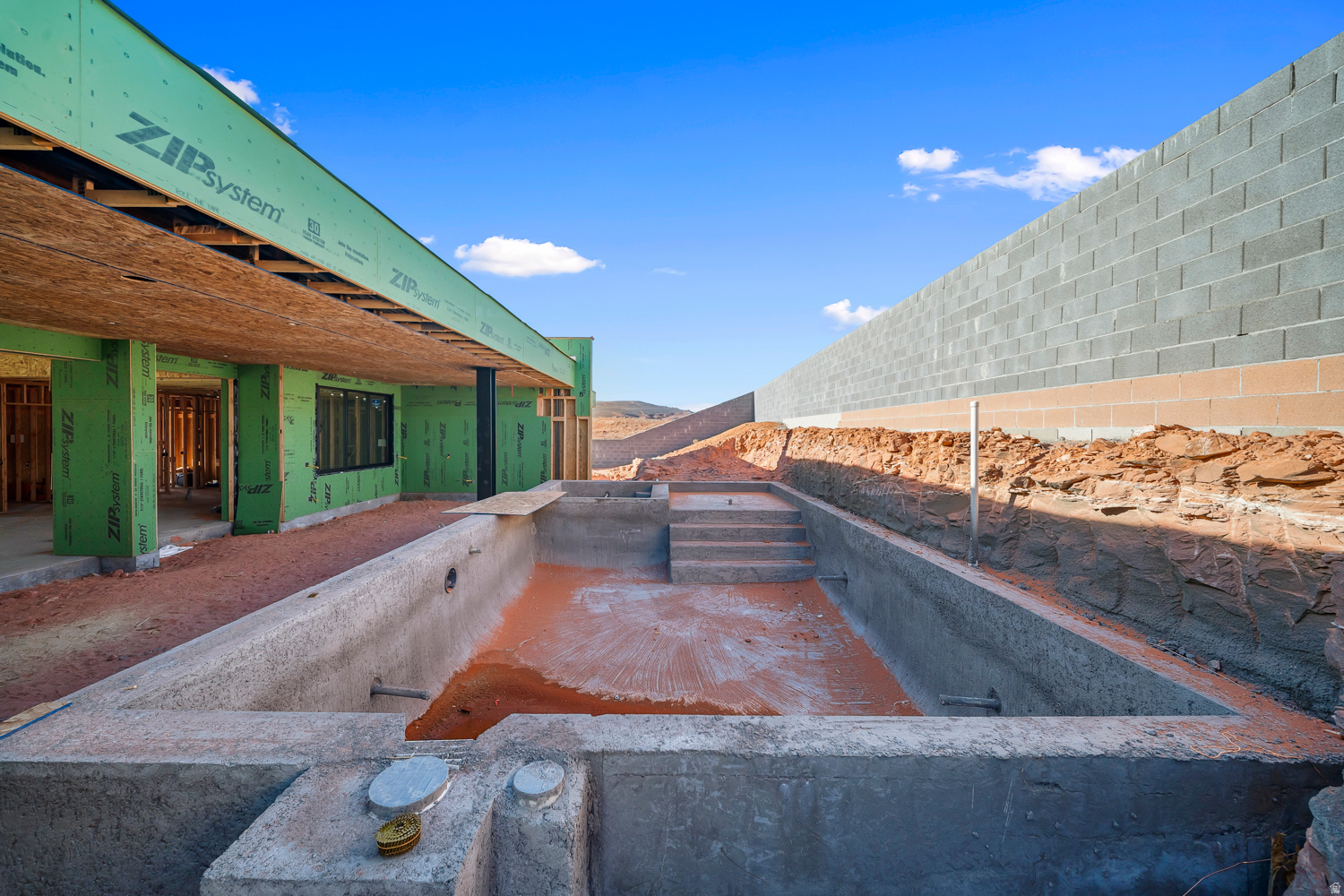 ESTATES AT SAND HOLLOW - Residential