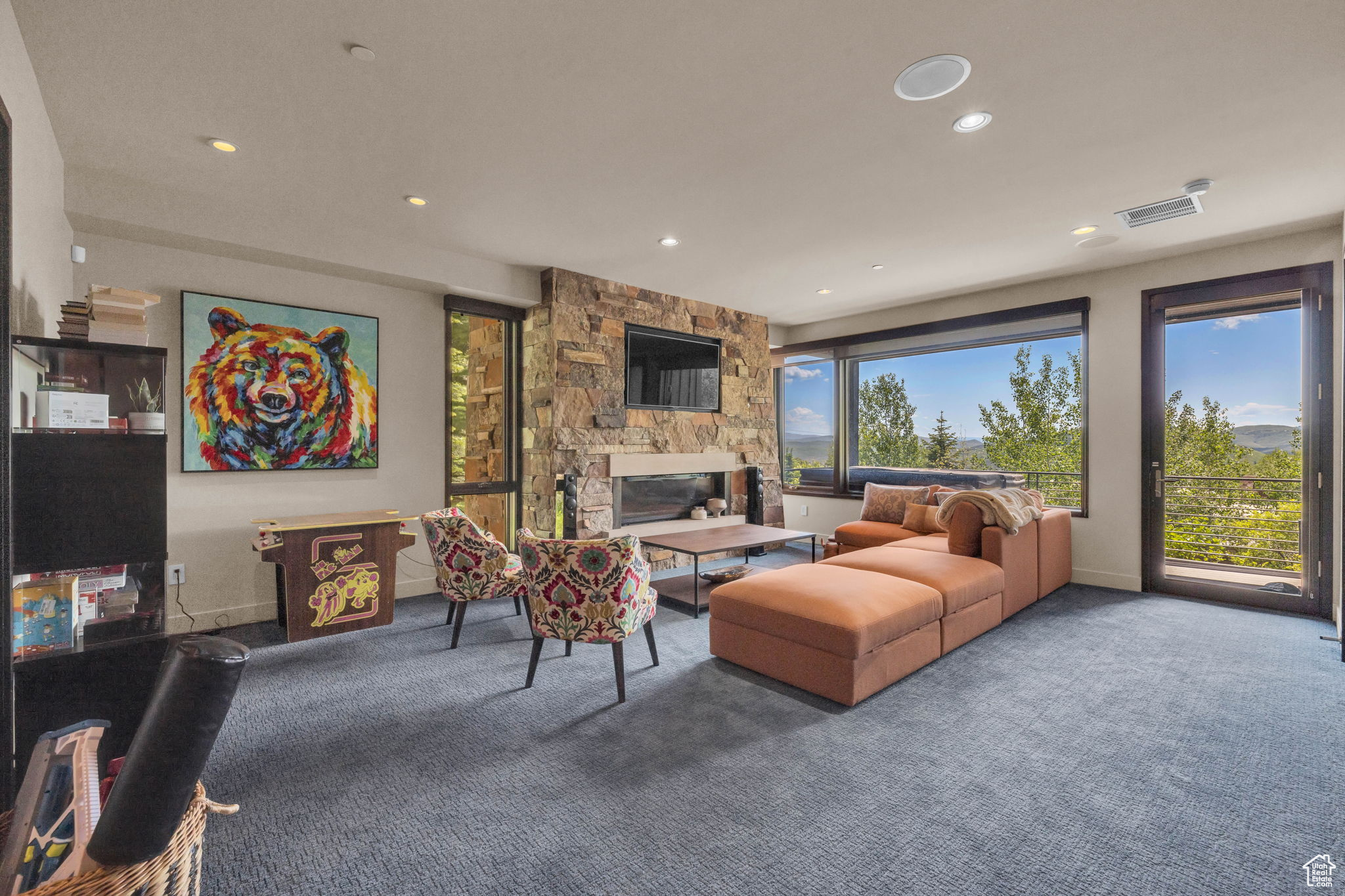 ENCLAVE AT SUN CANYON PUD - Residential