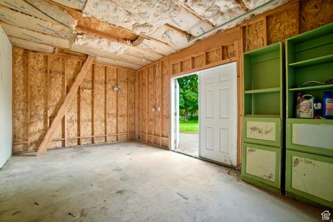 Tiny photo for 93 W 700 N, Bountiful, UT 84010 (MLS # 2125314)