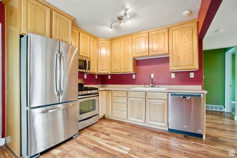 Tiny photo for 93 W 700 N, Bountiful, UT 84010 (MLS # 2125314)