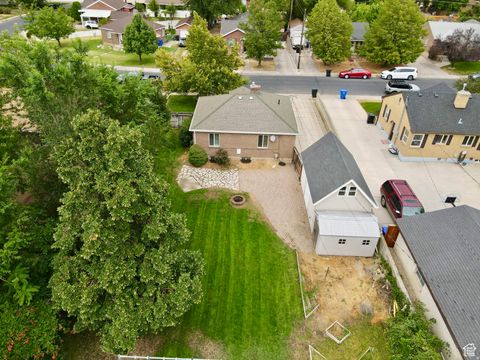 Tiny photo for 93 W 700 N, Bountiful, UT 84010 (MLS # 2125314)