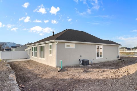 Tiny photo for 644 N 600 W, Tremonton, UT 84337 (MLS # 2135729)
