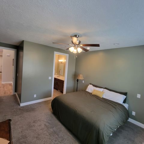 Tiny photo for 252 W 4950 S, Washington Terrace, UT 84405 (MLS # 2158088)