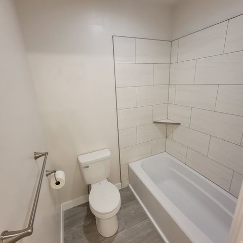 Tiny photo for 252 W 4950 S, Washington Terrace, UT 84405 (MLS # 2158088)