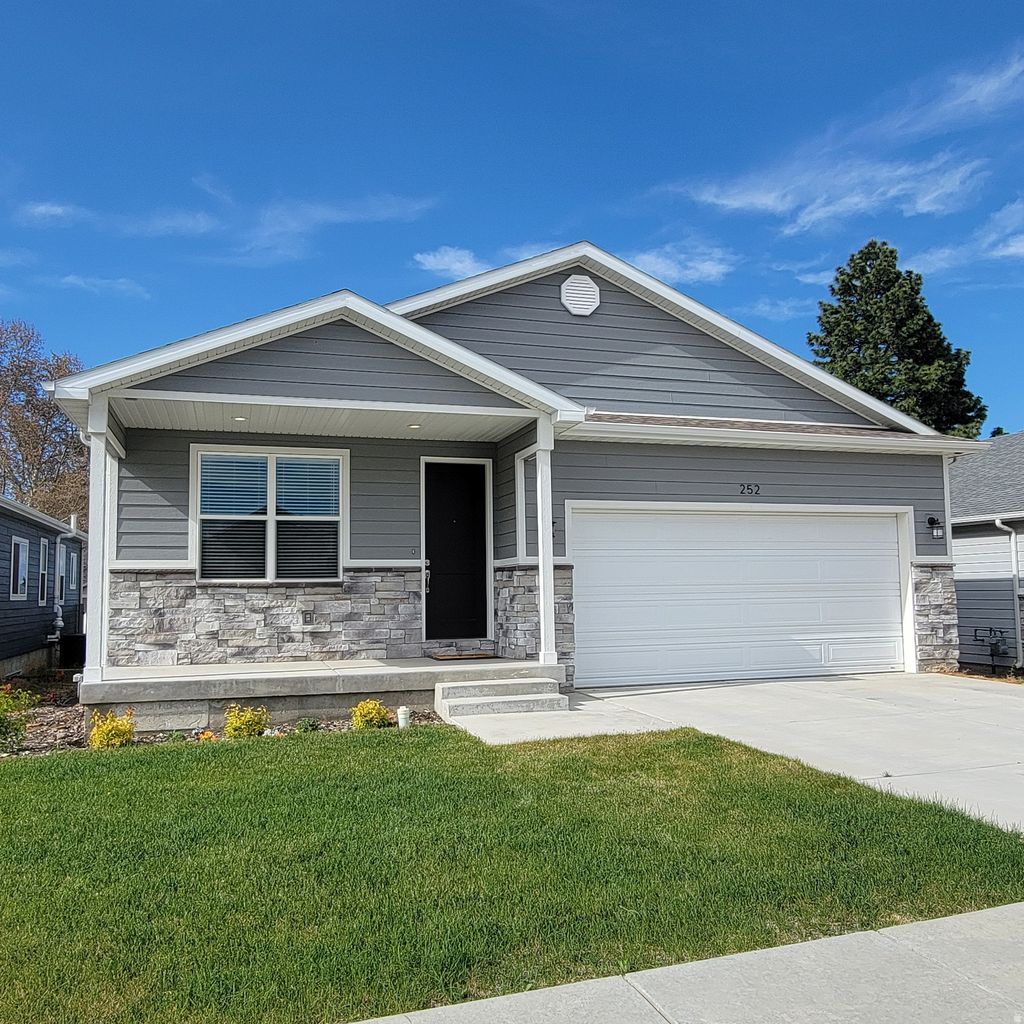 Photo of 252 W 4950 S, Washington Terrace, UT 84405 (MLS # 2158088)