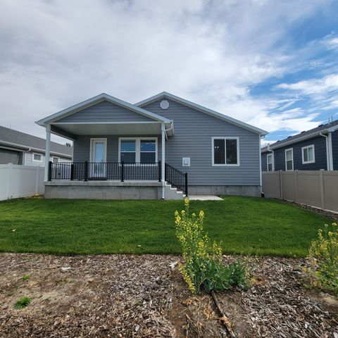 Tiny photo for 252 W 4950 S, Washington Terrace, UT 84405 (MLS # 2158088)