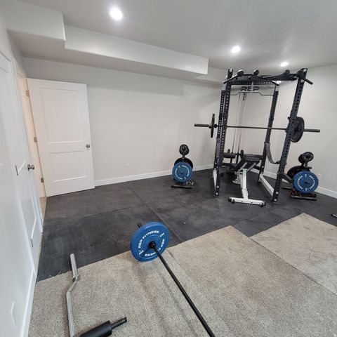 Tiny photo for 252 W 4950 S, Washington Terrace, UT 84405 (MLS # 2158088)