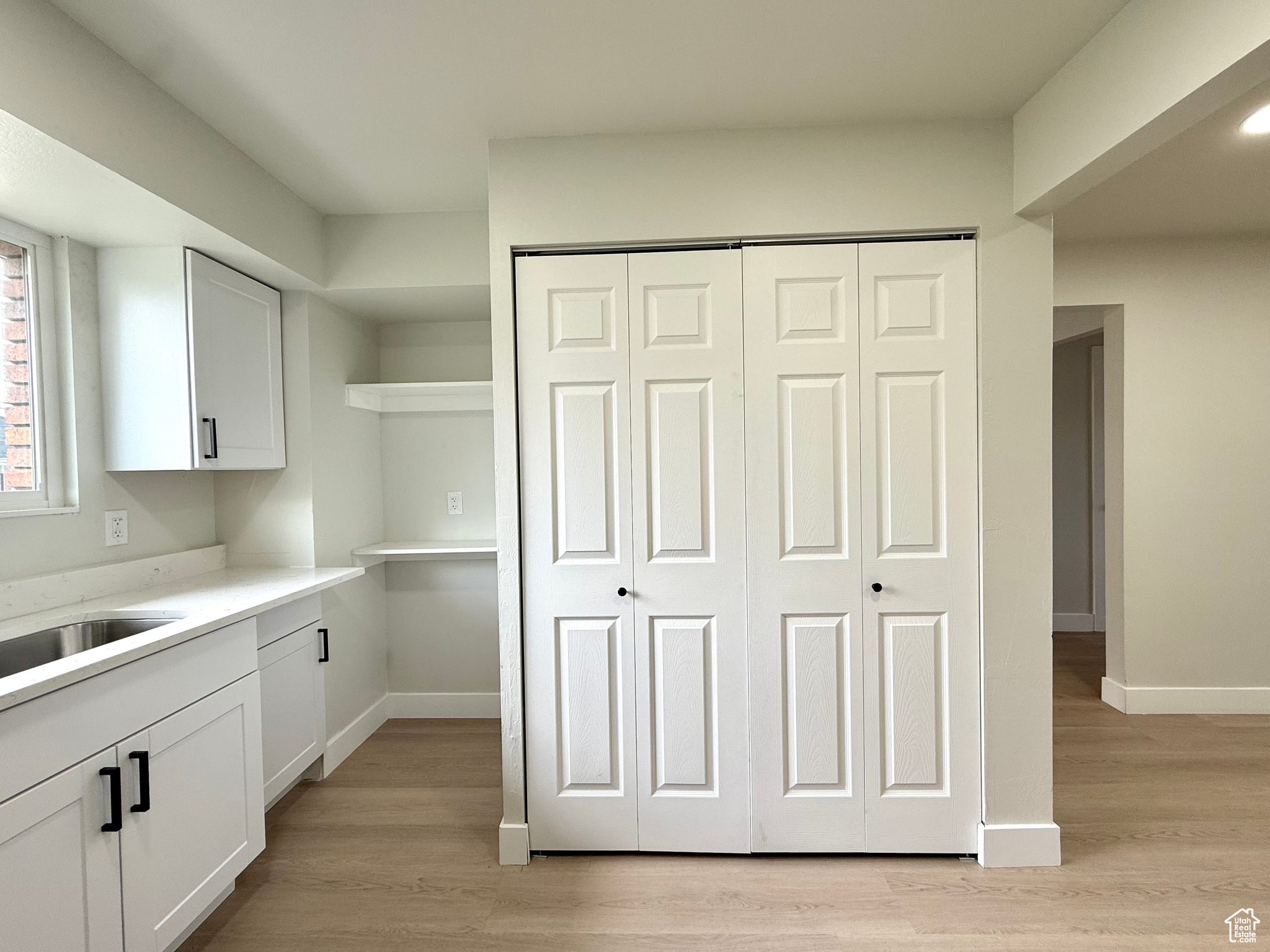 663 E Williamsburg Cir, Sandy, Utah image 7