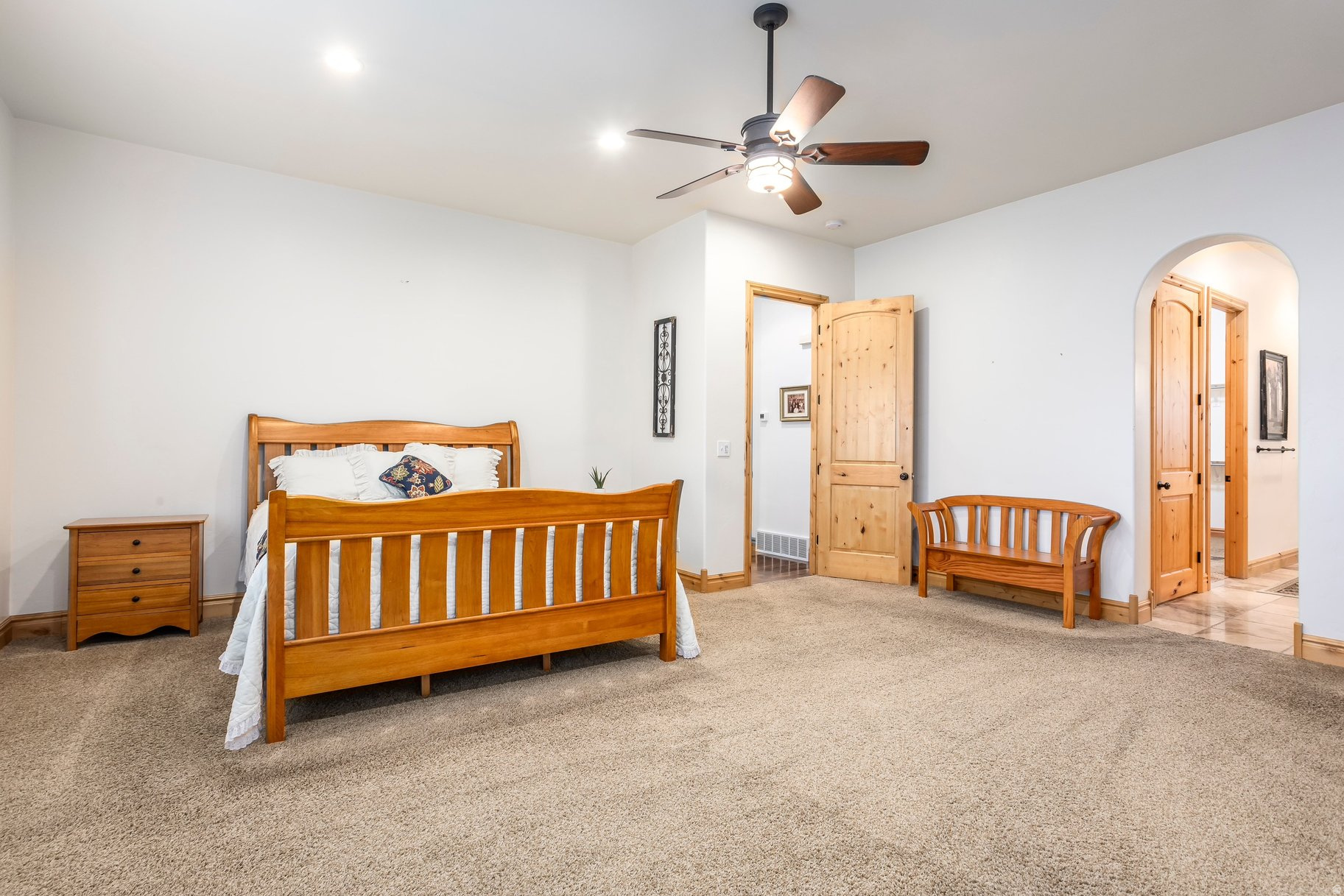 JORDAN HEIGHTS - Residential